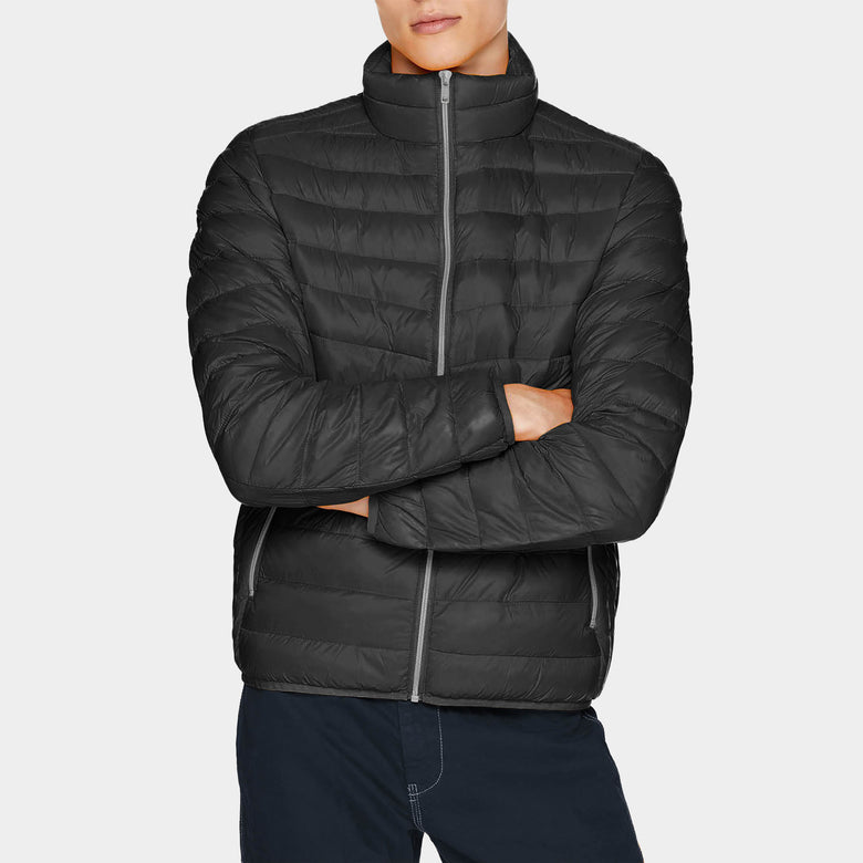 Men’s Ultra Light Puffer Jacket in puffer jacket_mens puffer jacket_bubble jacket_mens down jacket_padded jacket_packable down jacket_best down jacket_Black - Hat and Beyond outerw
