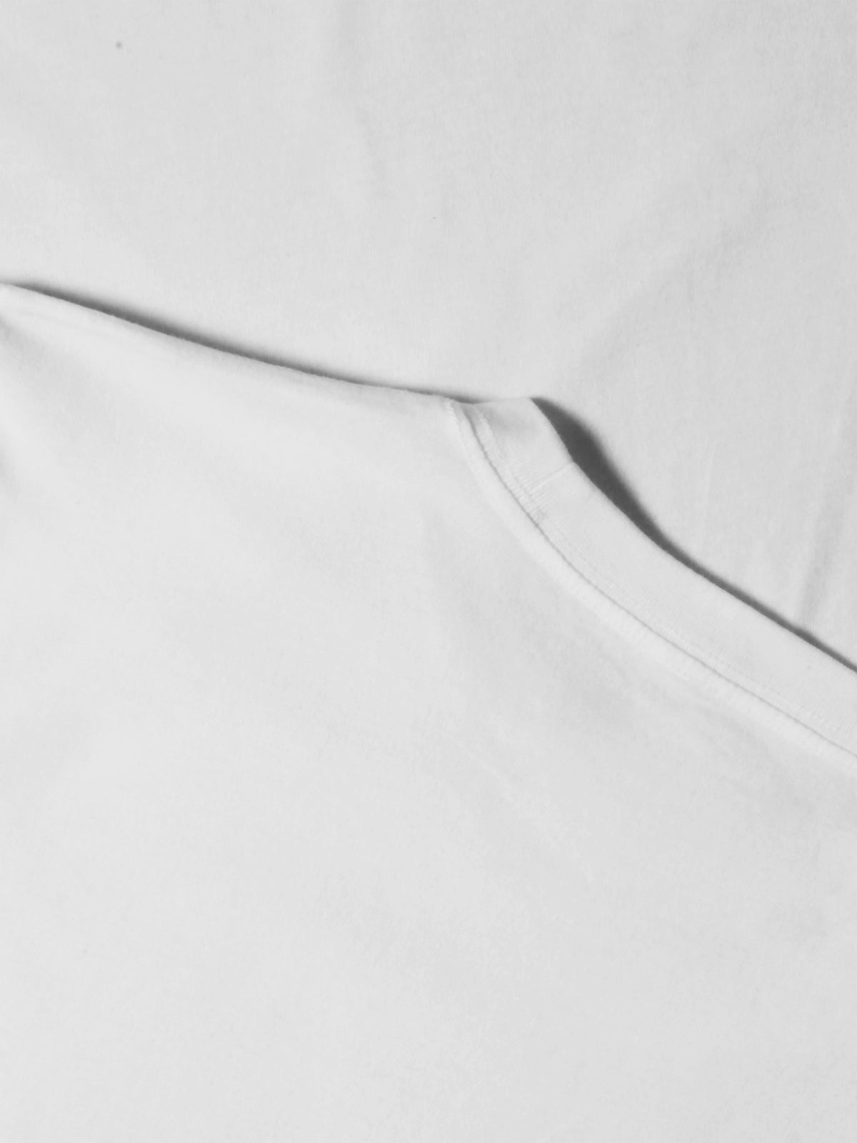 Men’s Lightweight Classic Premium Cotton Short Sleeve Crew Neck T-Shirt in White - Hat and Beyond blank tee
