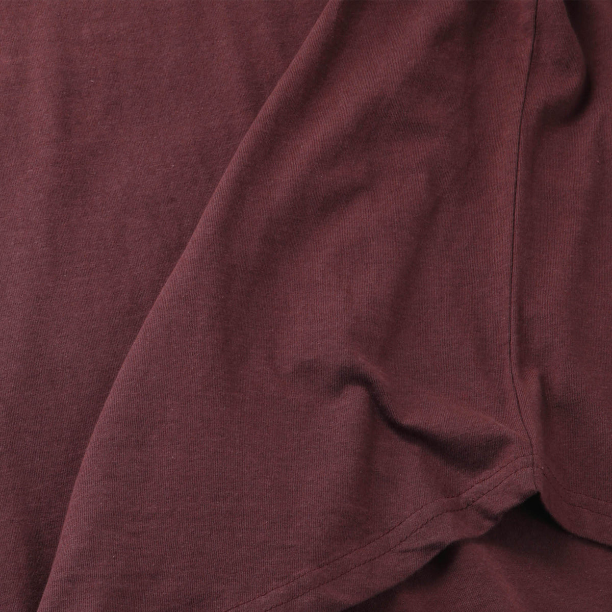 Men’s Longline T-Shirt in Wine - Hat and Beyond blank tee