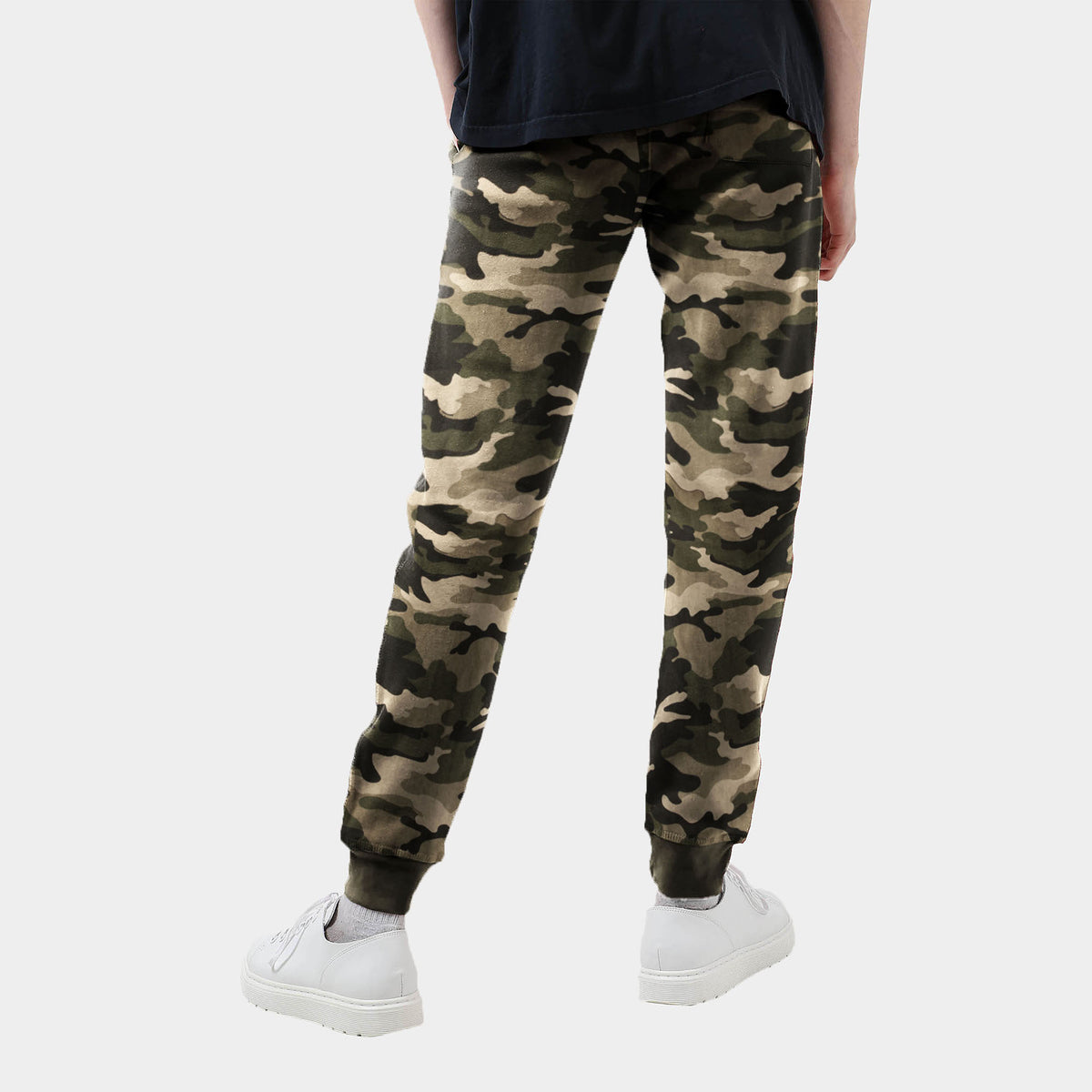 Men’s Fleece Joggers in joggers_sweatpants_jogging pants_track pants_track pants men_mens sweatpants_boys joggers_mens tracksuit bottoms_Camo - Hat and Beyond fleece joggers