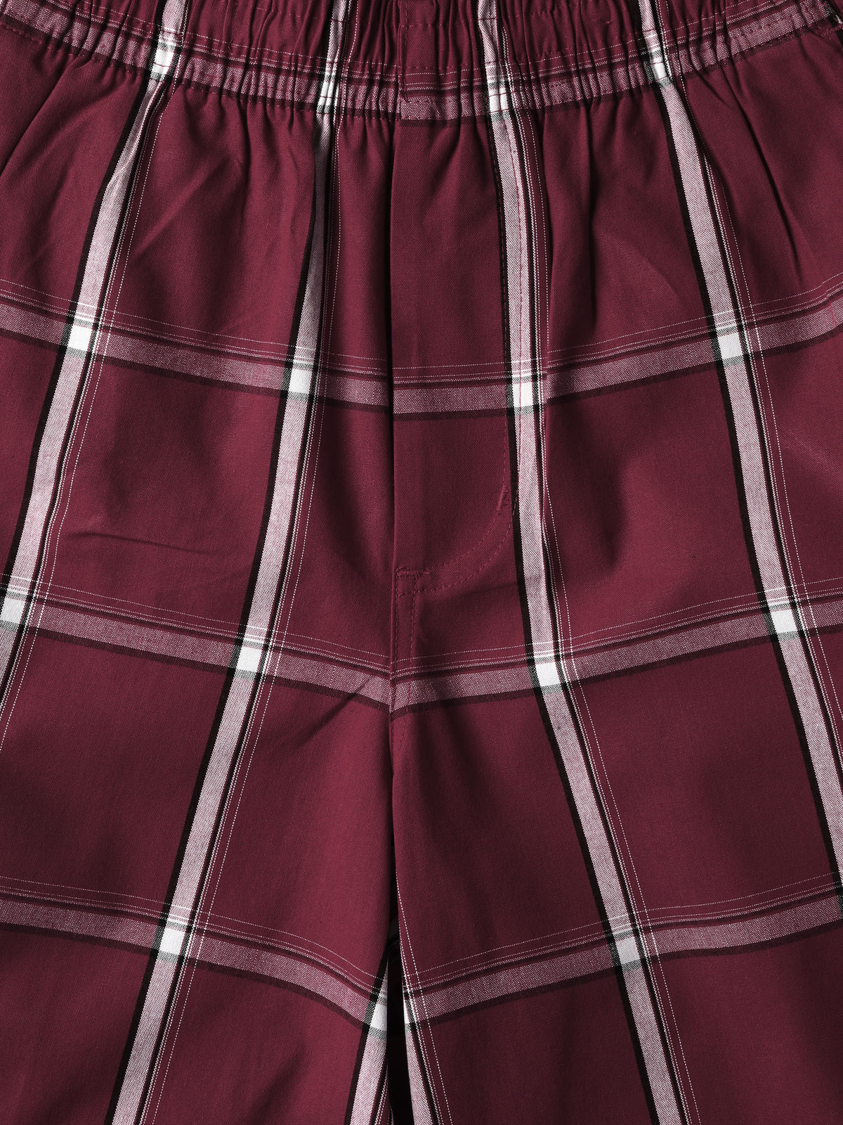 Men’s Checkered Plaid Cargo Shorts in Burgundy - Hat and Beyond casual shorts