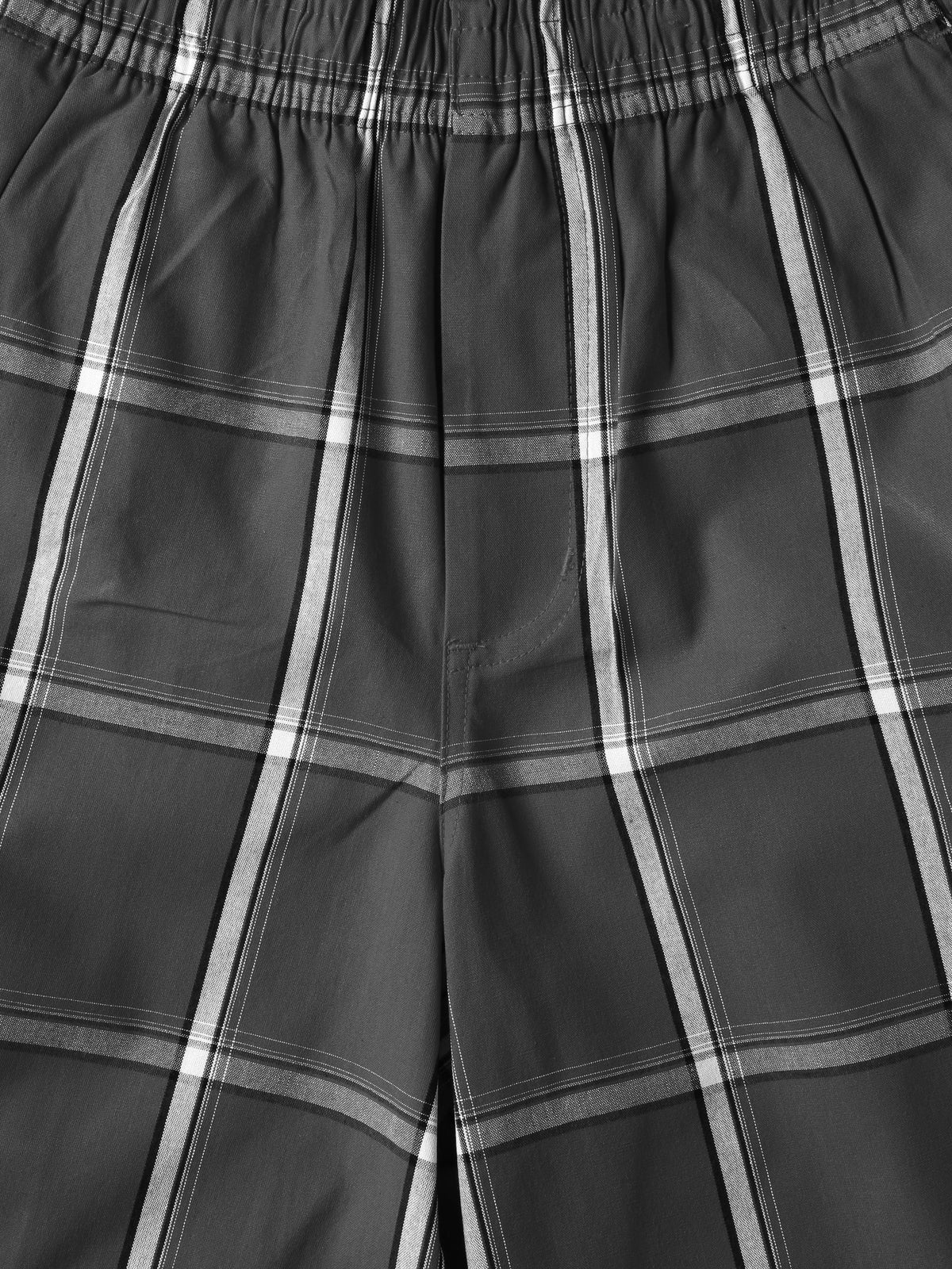 Men’s Checkered Plaid Cargo Shorts in Dark Gray - Hat and Beyond casual shorts