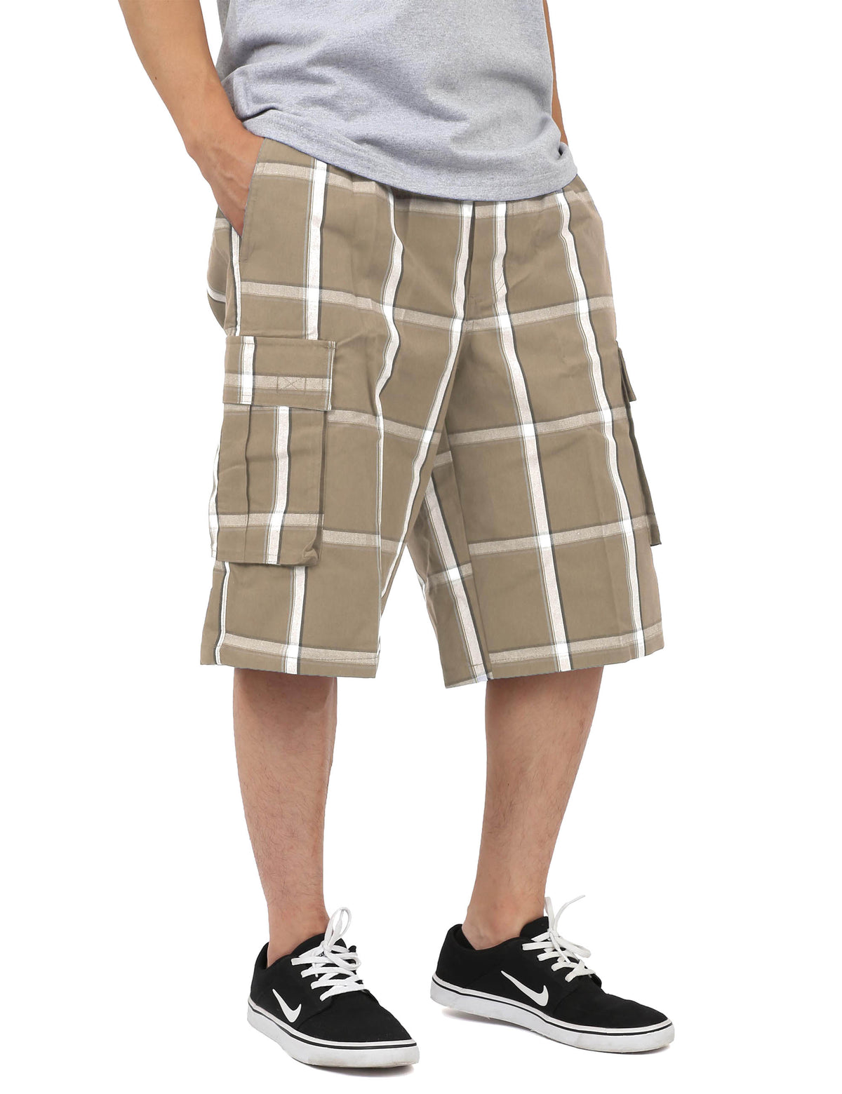 Men’s Checkered Plaid Cargo Shorts in Khaki - Hat and Beyond casual shorts