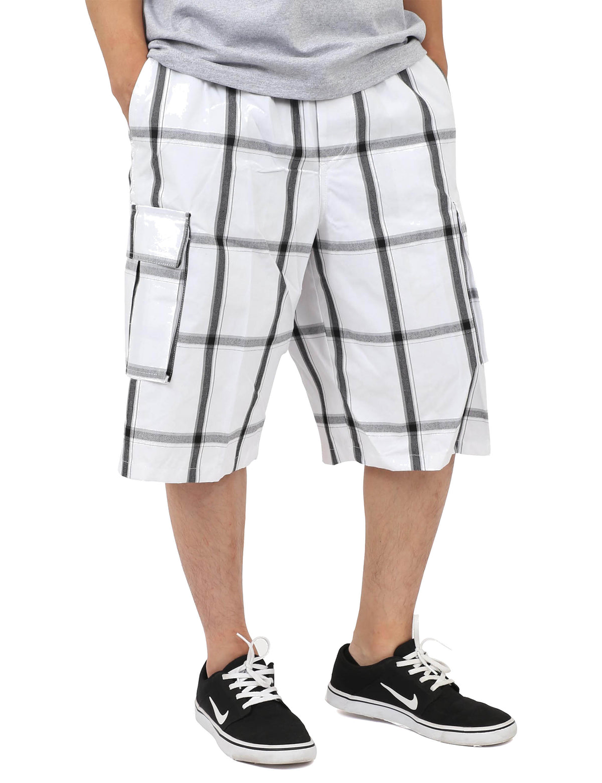 Men’s Checkered Plaid Cargo Shorts in White - Hat and Beyond casual shorts
