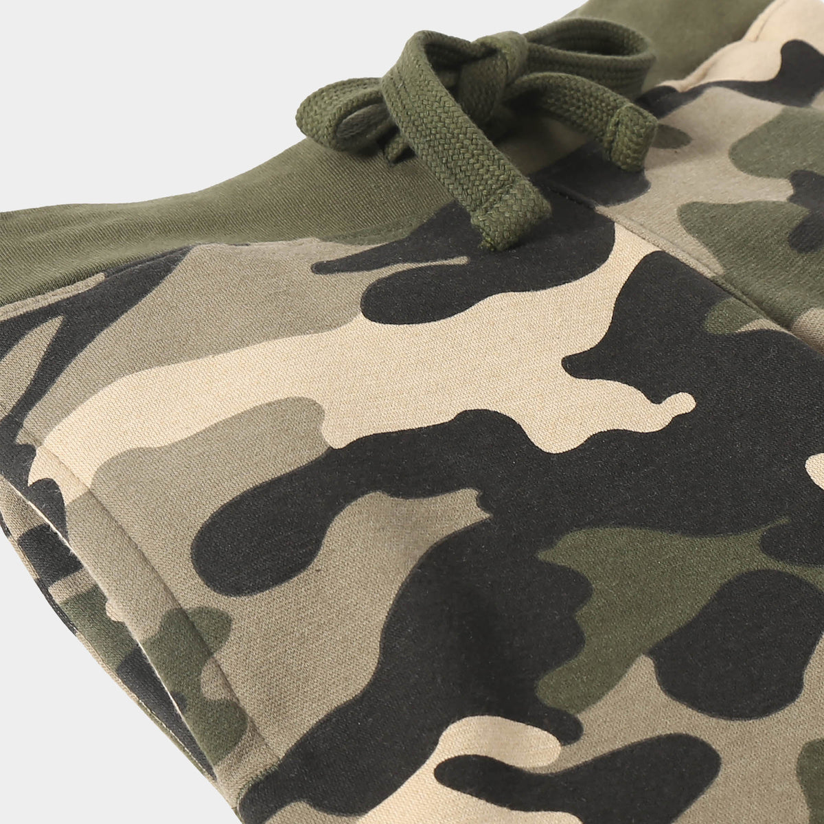 Men’s Fleece Sweat Shorts in boys fleece shorts_hollister fleece shorts_mens fleece shorts cheap_chino shorts_sweat shorts_mens running shorts_sports shorts_cotton shorts_Green Cam