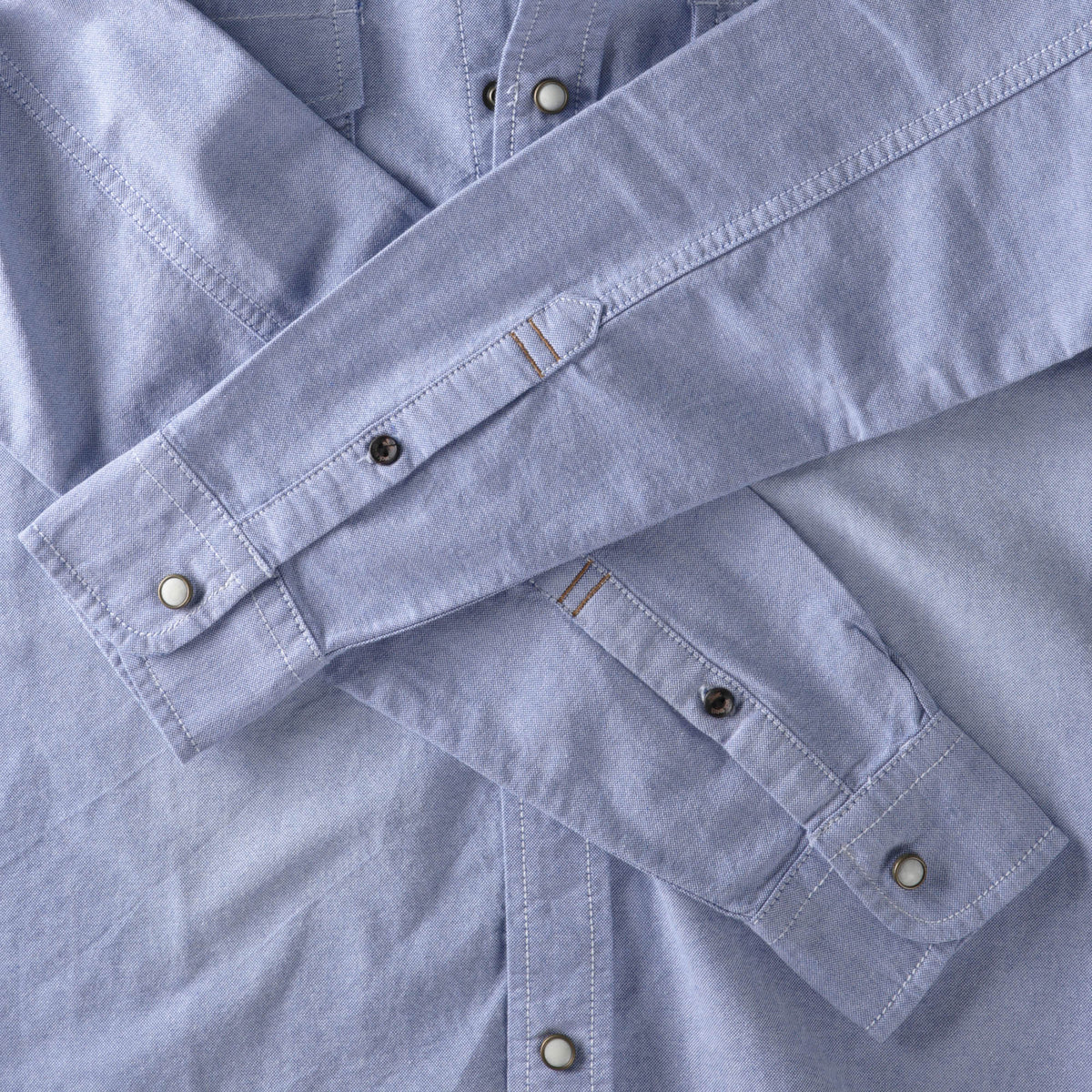 Men’s Denim Oxford Shirt in denim shirt_denim shirt men_jeans shirt_denim button up_boys denim shirt_mens denim shirts long sleeve_denim long sleeve shirt_Blue - Hat and Beyond bla